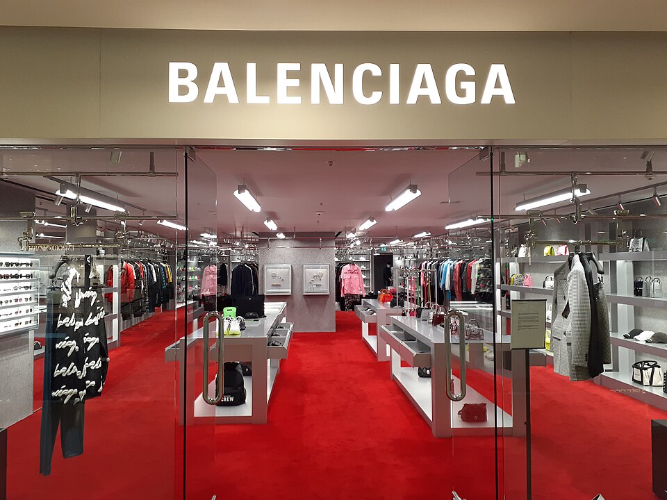 Photo of the storefront for Balenciaga